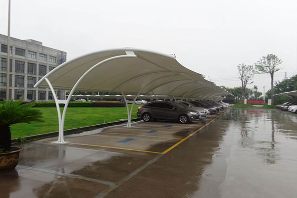漳州不同膜材的使用寿命：揭秘材料选择对建筑性能的影响